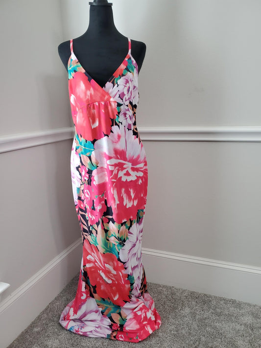 Vibrant Pink Floral Print Maxi Dress - Perfect for Sunny Days